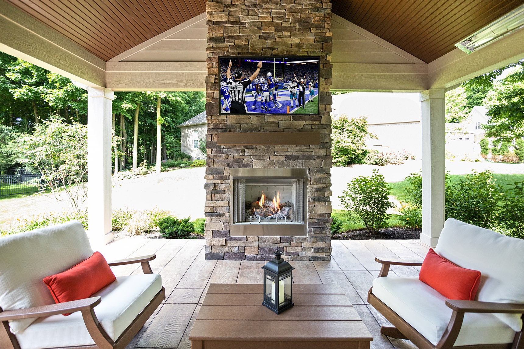 Covered Outdoor Living space with outdoor video technology