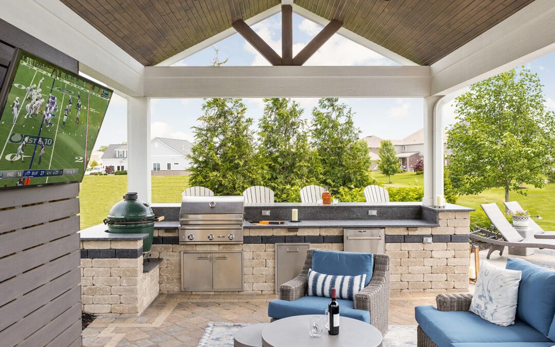 Creating the Ultimate Luxury Covered Outdoor Space: A Comprehensive Guide for Homeowners