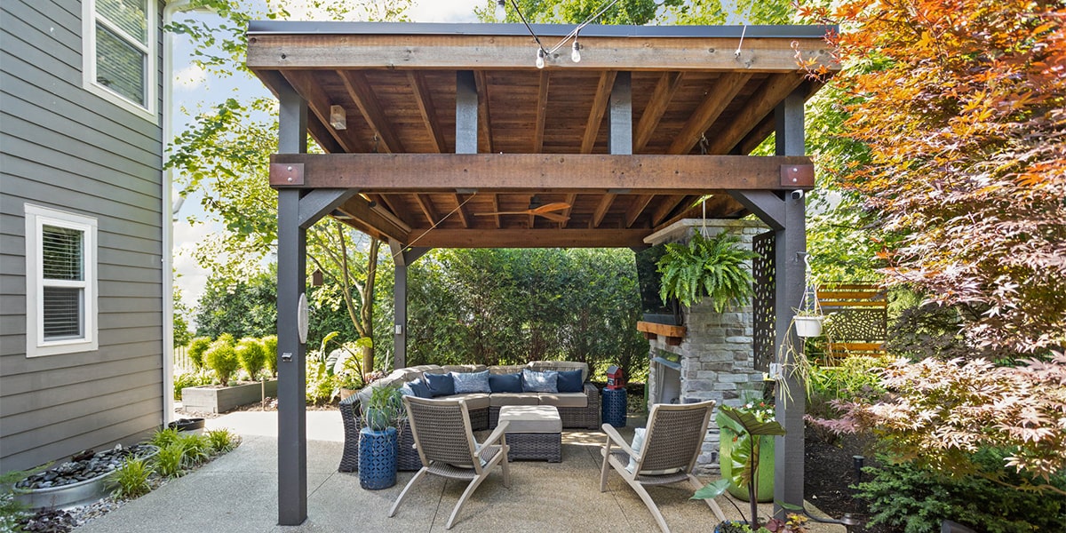 A Luxurious Outdoor Living Structure Pavillion