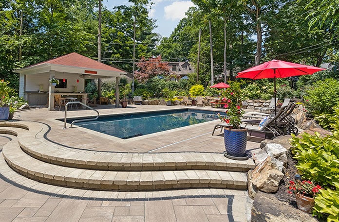 luxury outdoor design poolscape.