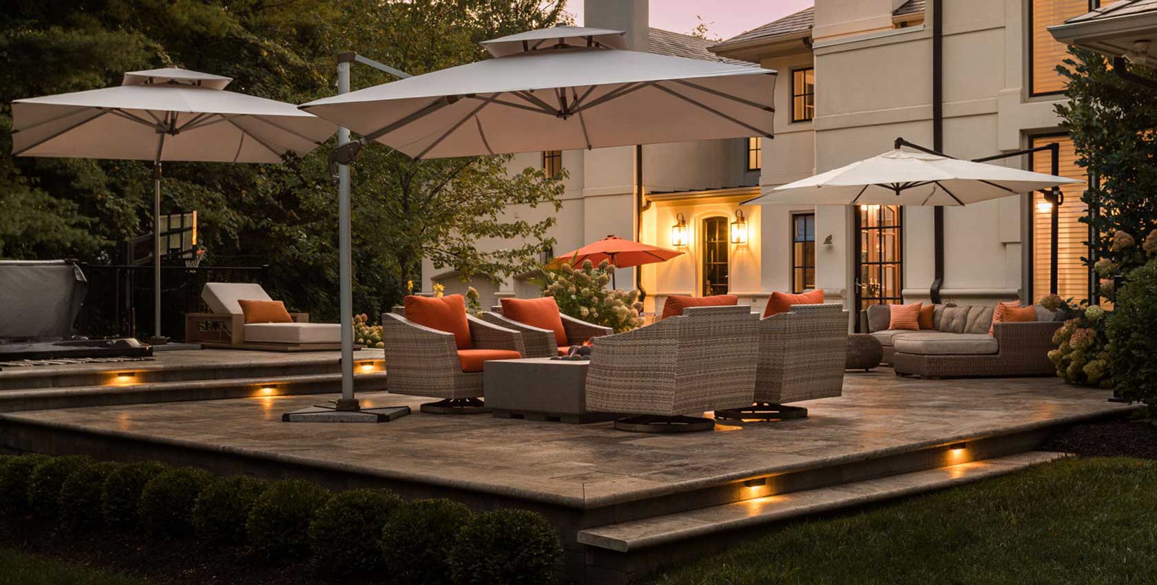 Outdoor lighting tips for luxury outdoor spaces.